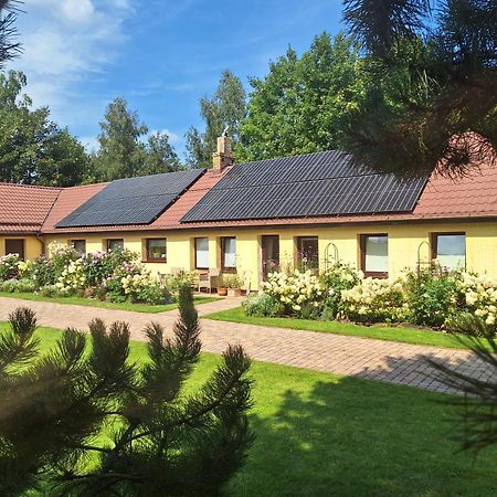 Zielono Mi - Dom Goscinny W Lapalicach Lapalice Exterior foto