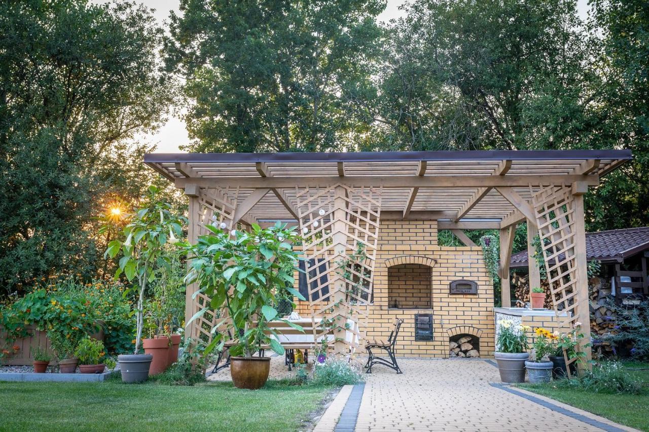 Zielono Mi - Dom Goscinny W Lapalicach Lapalice Exterior foto